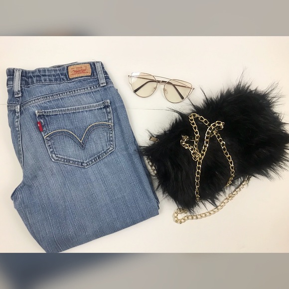 Levi's Denim - Levi’s Superlow 518 Jeans